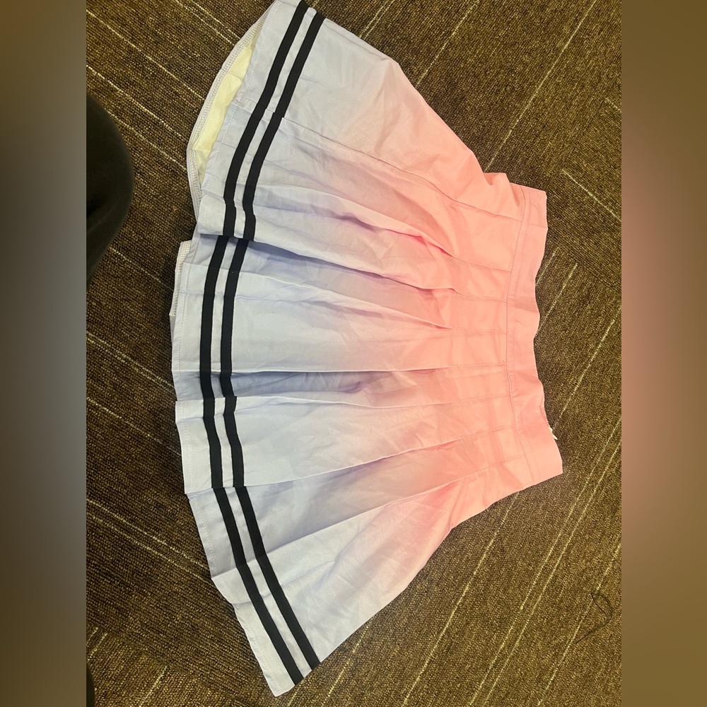 Ombré colored skirt size Medium